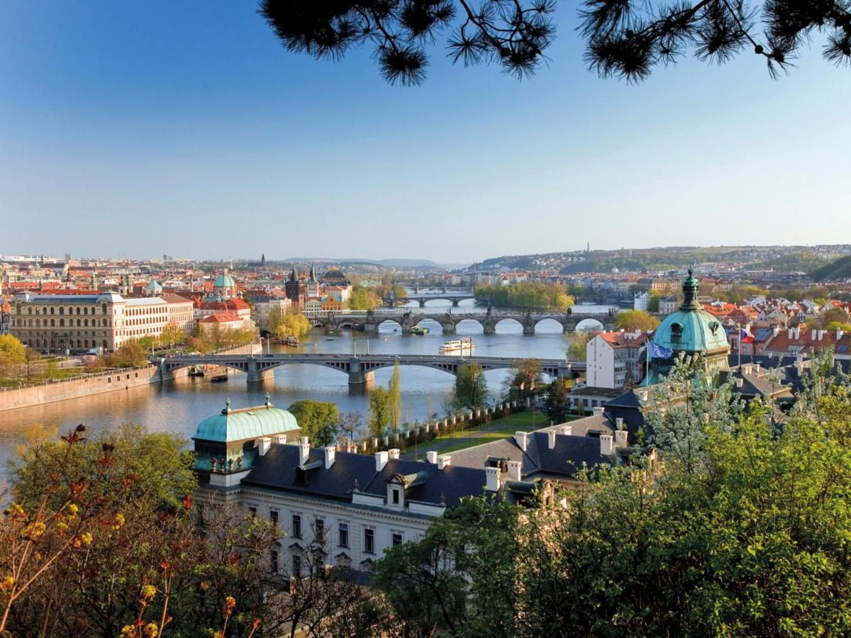 Nerudova By Interhome Apartament Praga